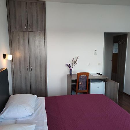 Pansion Alen - Dugi Otok Bed & Breakfast Luka  Екстериор снимка