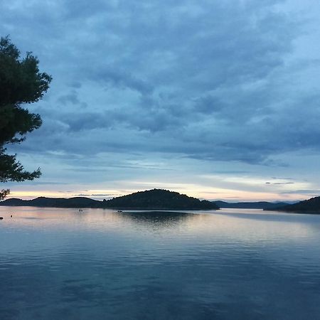 Pansion Alen - Dugi Otok Bed & Breakfast Luka  Екстериор снимка
