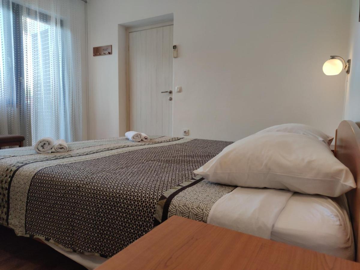 Pansion Alen - Dugi Otok Bed & Breakfast Luka  Екстериор снимка