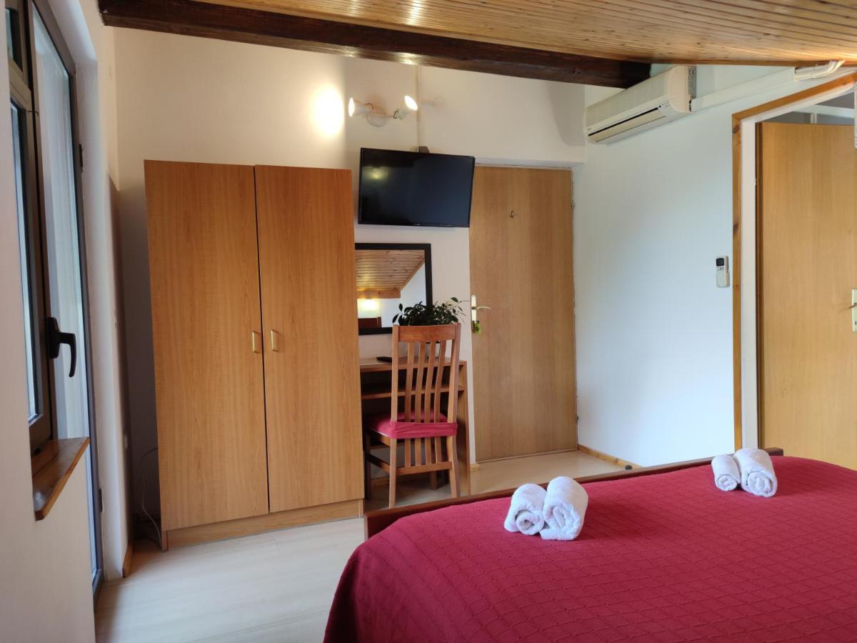 Pansion Alen - Dugi Otok Bed & Breakfast Luka  Екстериор снимка