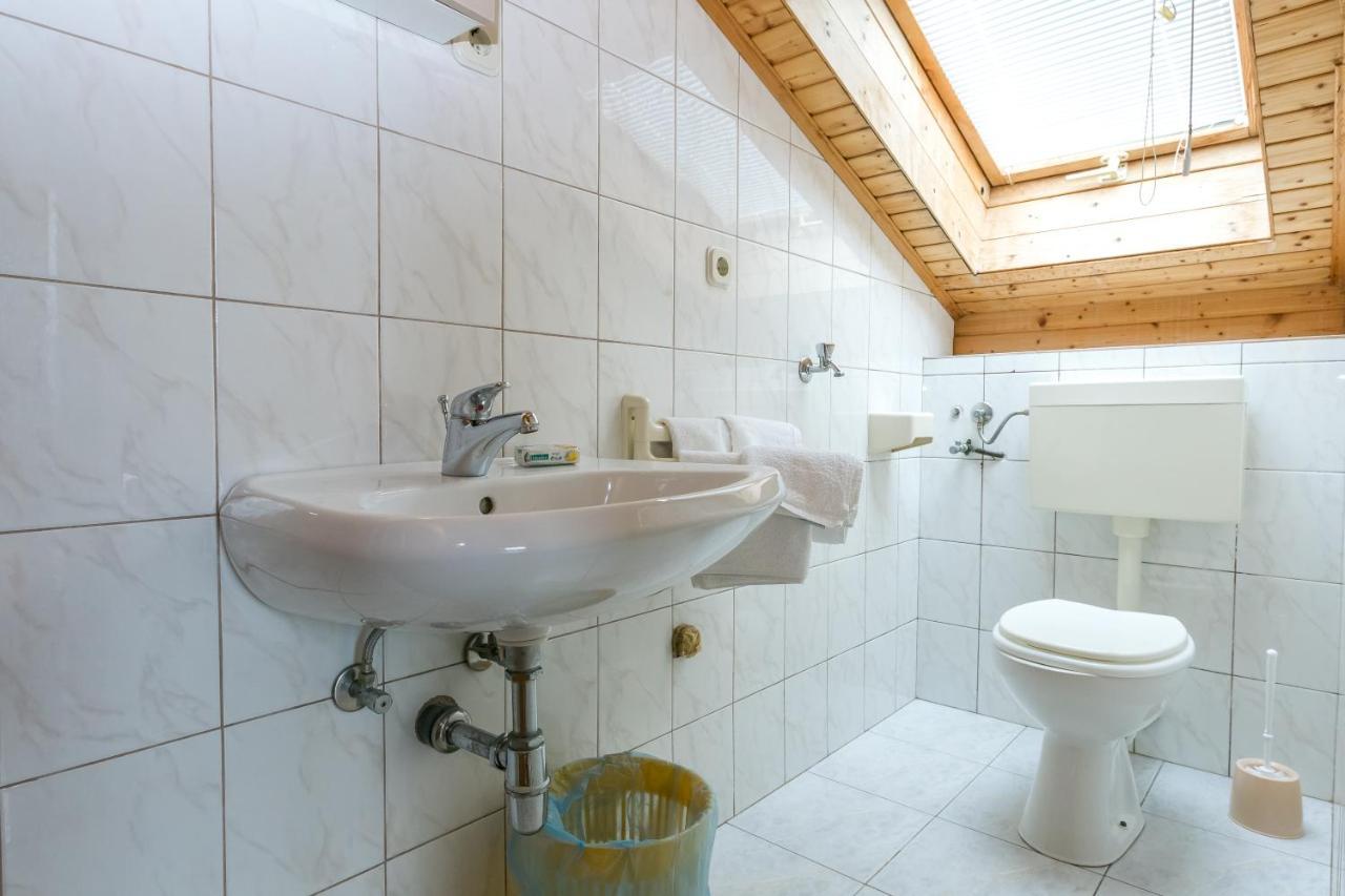 Pansion Alen - Dugi Otok Bed & Breakfast Luka  Екстериор снимка