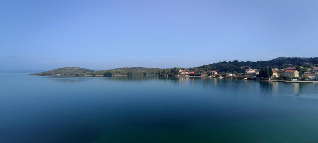 Pansion Alen - Dugi Otok Bed & Breakfast Luka  Екстериор снимка
