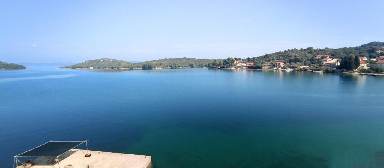 Pansion Alen - Dugi Otok Bed & Breakfast Luka  Екстериор снимка