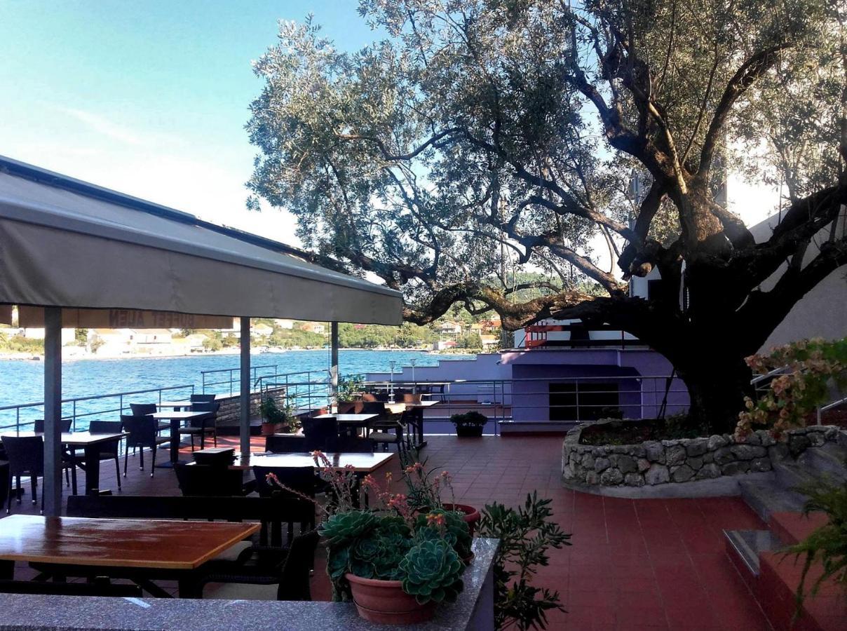 Pansion Alen - Dugi Otok Bed & Breakfast Luka  Екстериор снимка